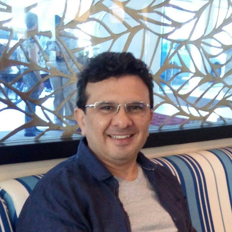 Ernesto.gif
